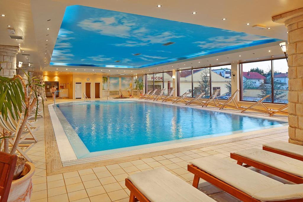 Hotel Picok Thurdevac Екстер'єр фото
