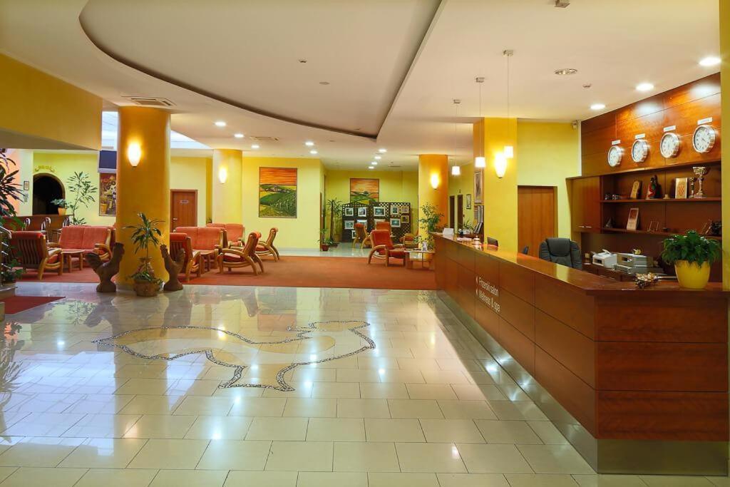 Hotel Picok Thurdevac Екстер'єр фото