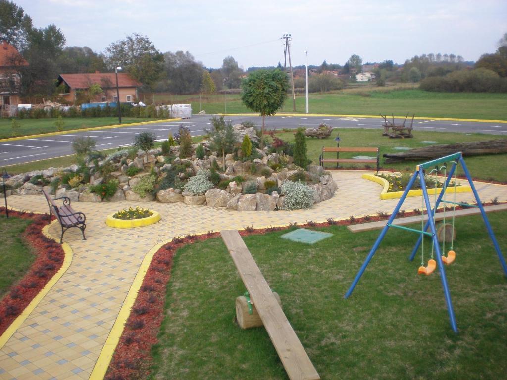 Hotel Picok Thurdevac Екстер'єр фото