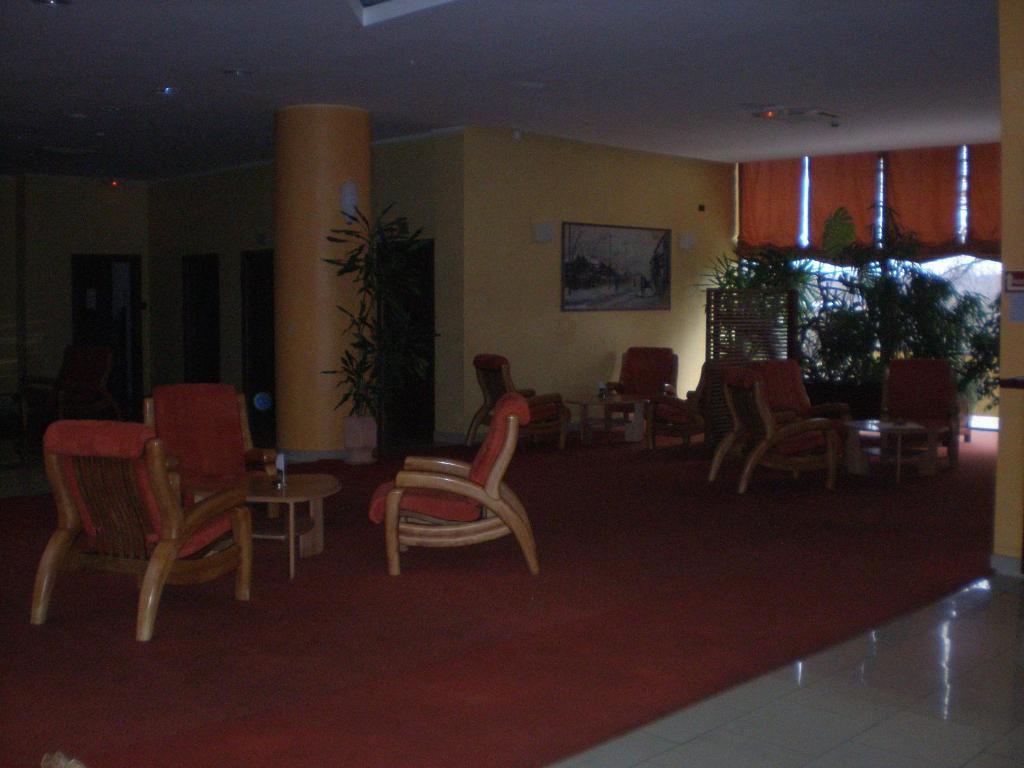 Hotel Picok Thurdevac Екстер'єр фото