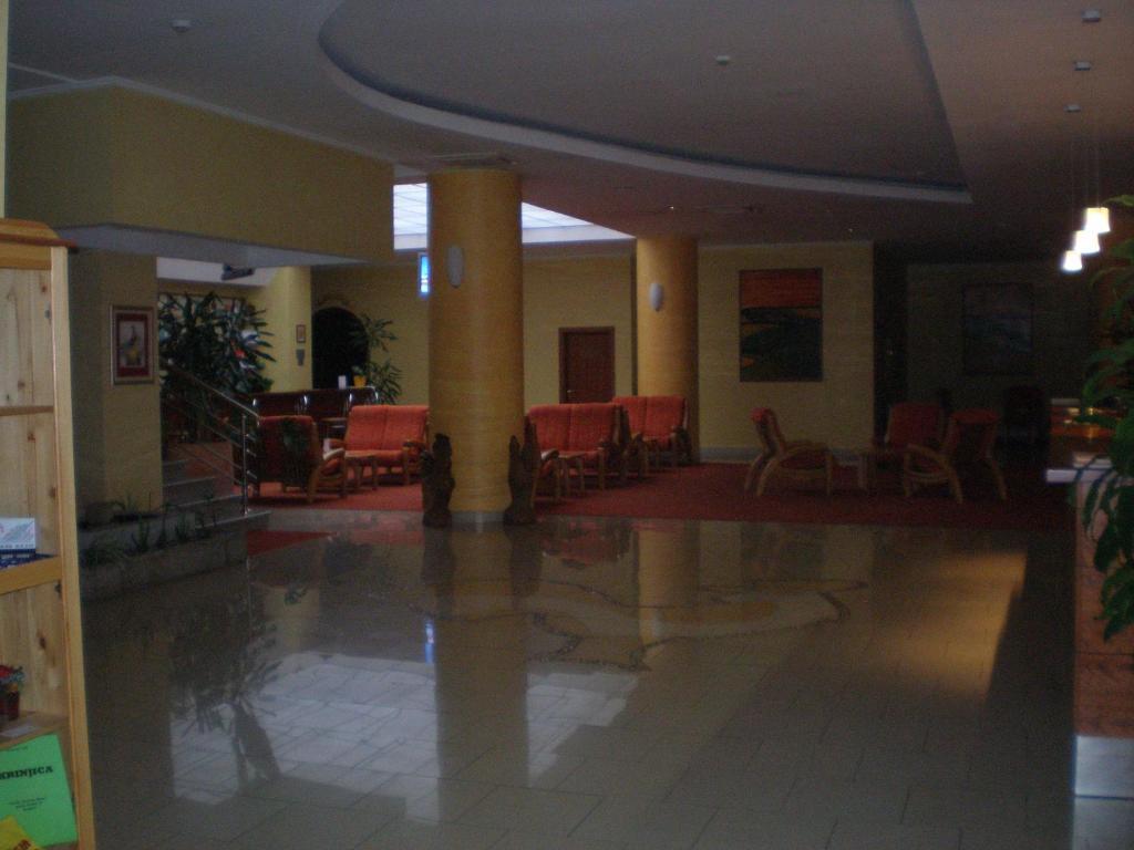 Hotel Picok Thurdevac Екстер'єр фото