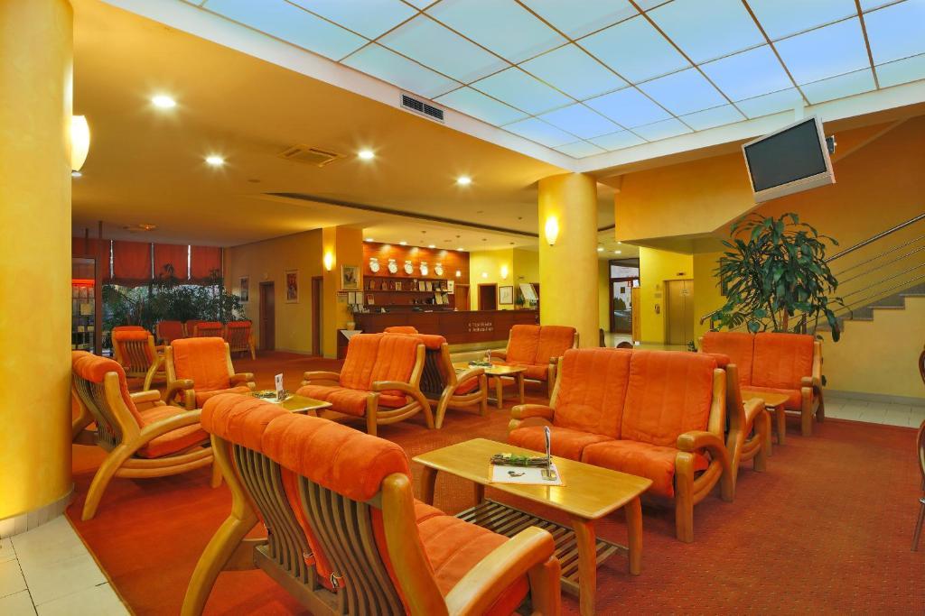 Hotel Picok Thurdevac Екстер'єр фото